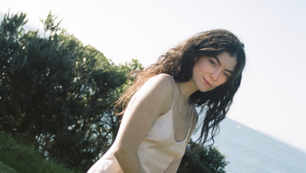 Lorde Is Set To Headline Adelaide Festival Alongside MUNA And Stellie In March 2023