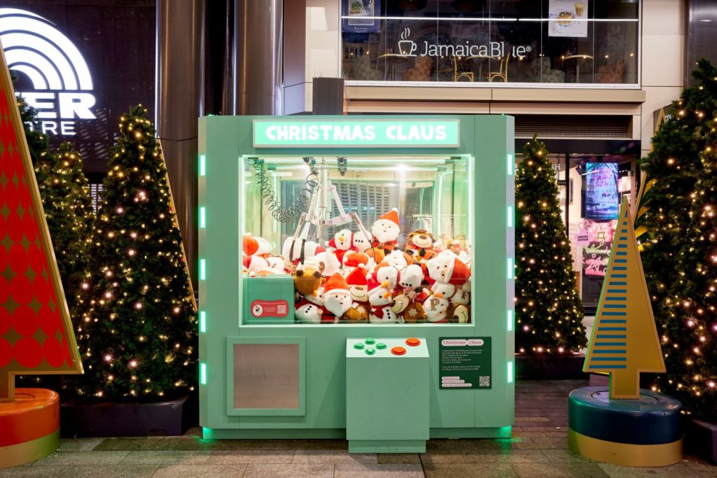 Rundle Mall Ups Christmas Decoration Game with Window Showcase - Glam  Adelaide