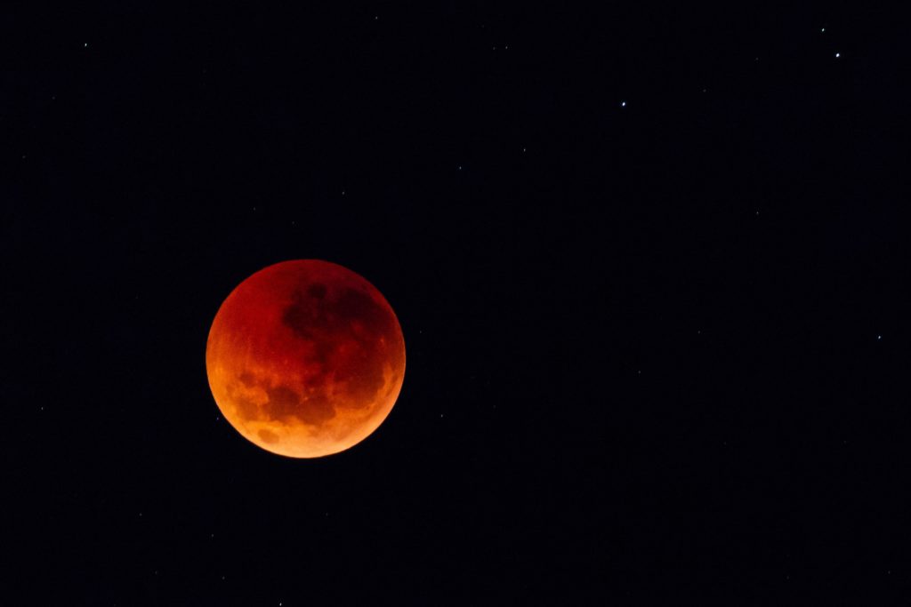 Adelaide Is Getting Its First Total Lunar Eclipse Of The Year Tomorrow